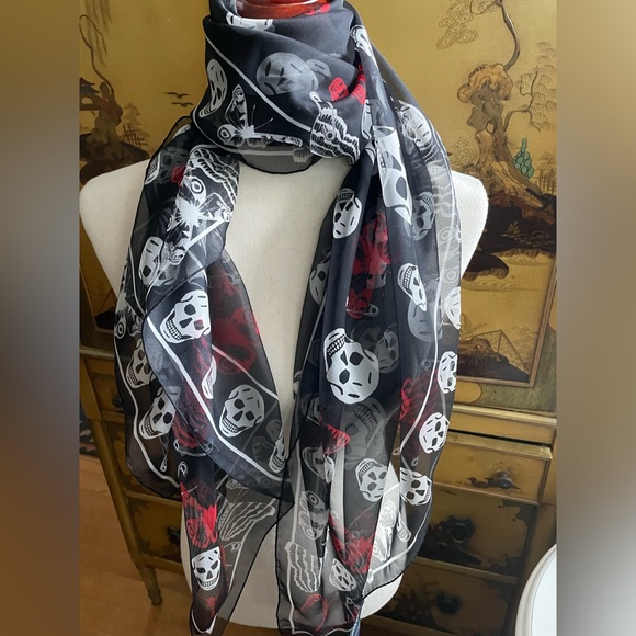 ALEXANDER McQUEEN Black White Red Skull Butterfly Silk Sheer Scarf Wrap NEW PUNK - Picture 1 of 6